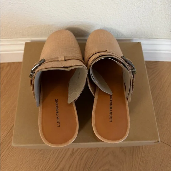 Lucky Brand Tan Clog Heels Dusty Sand Essex Croco Leather NWT Size 11M - Picture 3 of 9